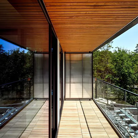 Baltic Jet Luxury מלון דירות 4*