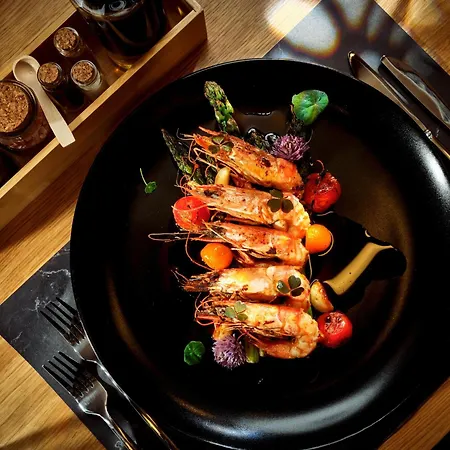 Baltic Jet Luxury אוסטרוני מורסקי