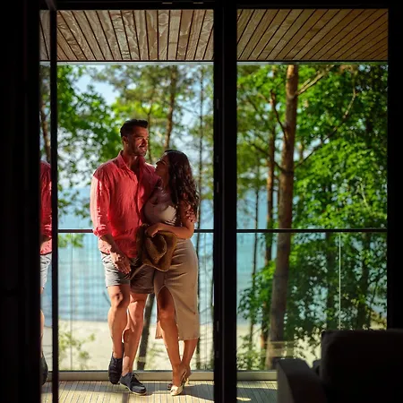 מלון דירות Baltic Jet Luxury 4*